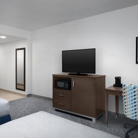 Hampton Inn Washington Dc Noma Union Station Extérieur photo
